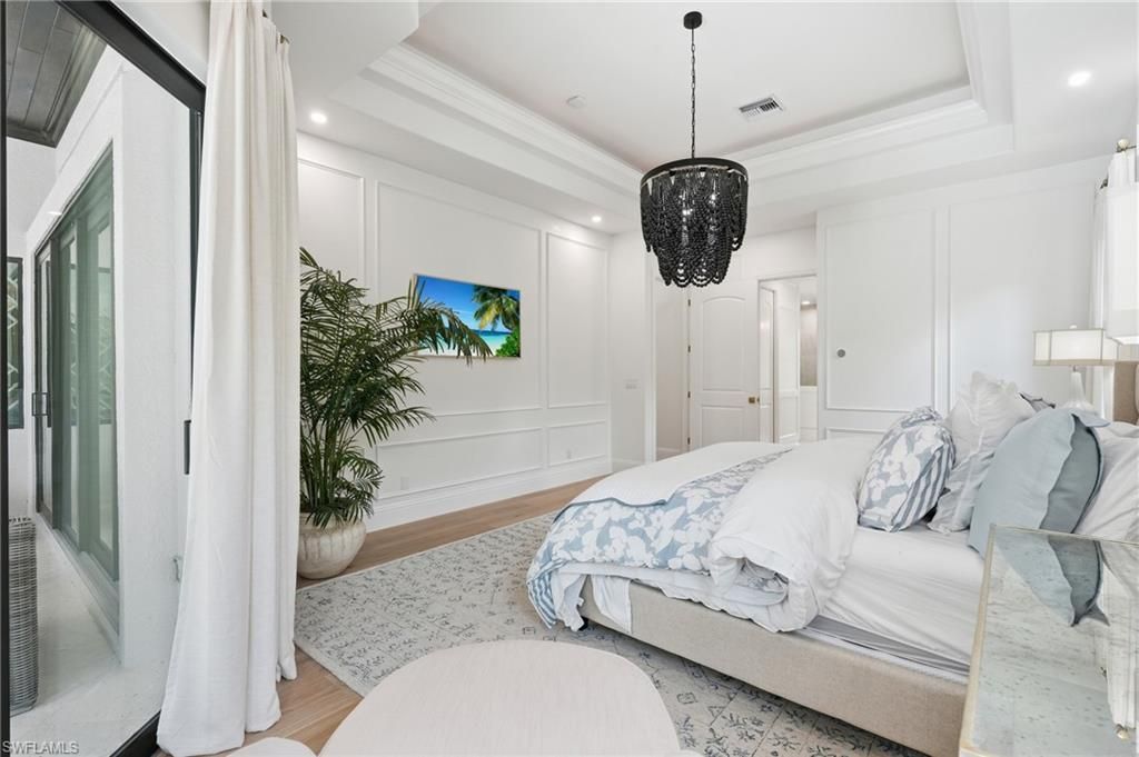 9833 Clear Lake Cir , Naples, FL 34109 Photo