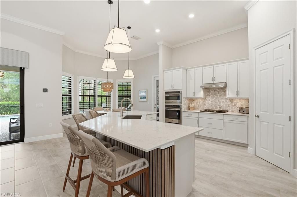 2327 Somerset Pl , Naples, FL 34120 Photo