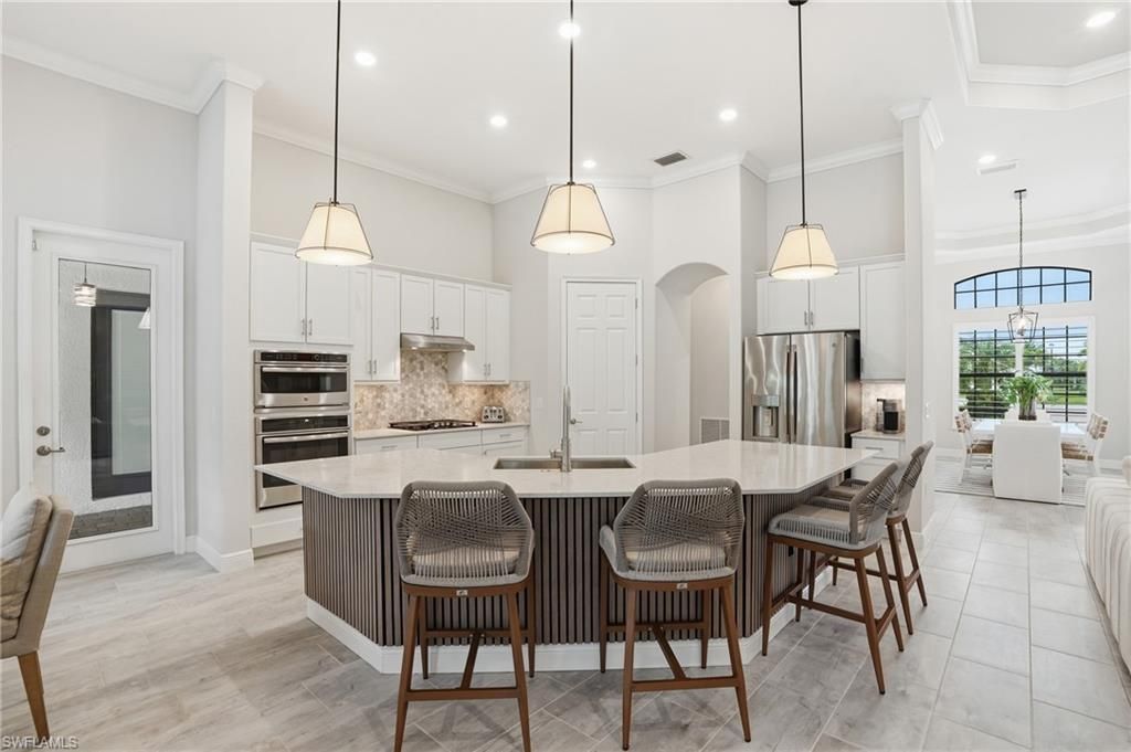 2327 Somerset Pl , Naples, FL 34120 Photo