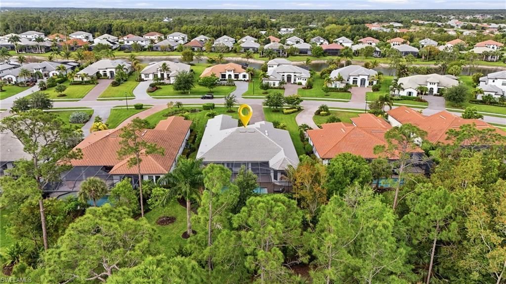 2327 Somerset Pl , Naples, FL 34120 Photo