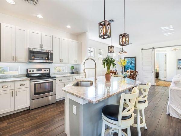 2974 Van Buren AVE, NAPLES, FL 34112