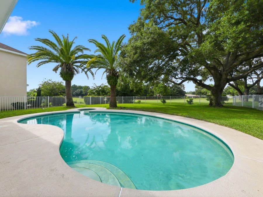 Property Image 61