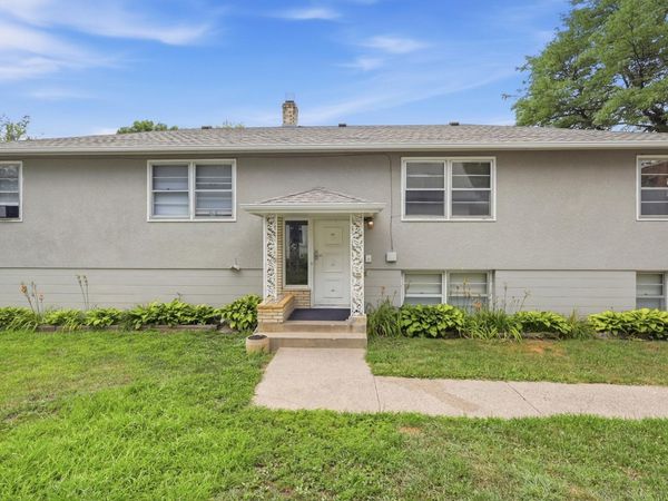 826 5th Street E, Saint Paul, MN 55106