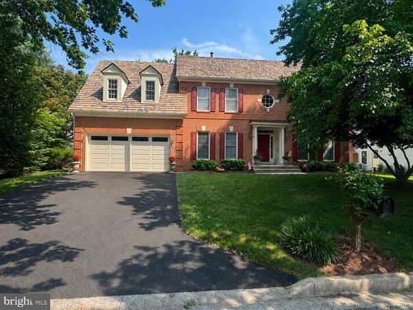 15602 BLACKBERRY DRIVE , GAITHERSBURG, MD 20878