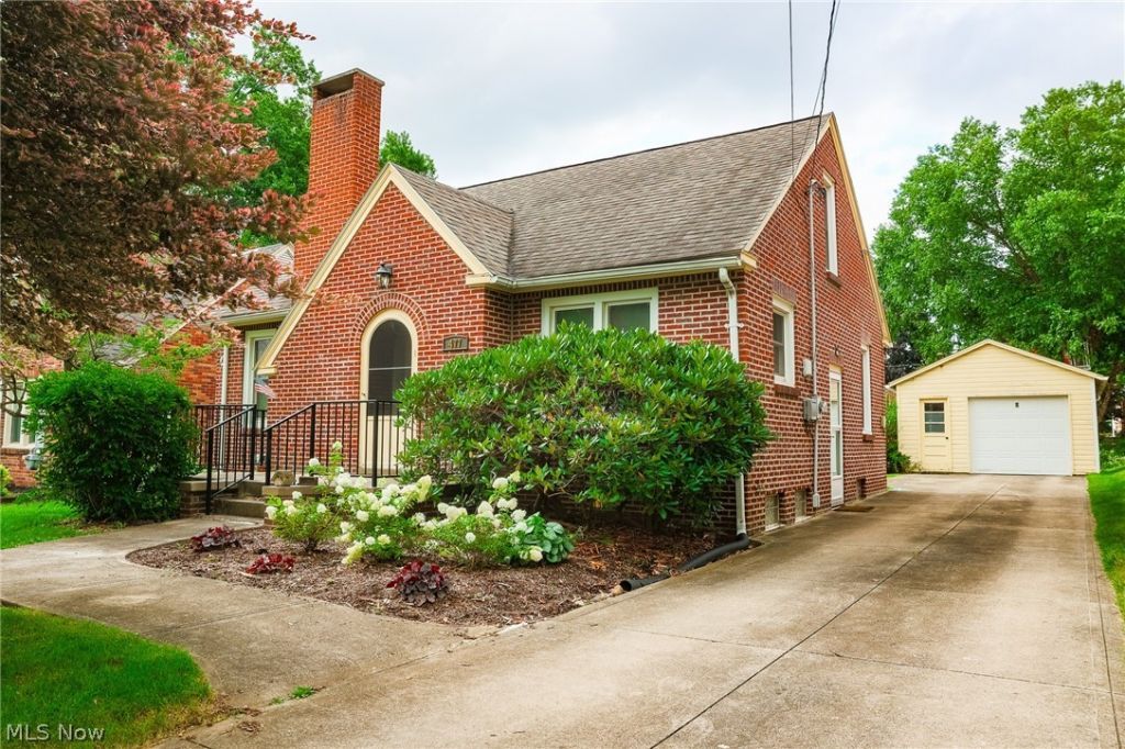 477 Woodward Avenue, Mansfield, OH 44903 Main Photo