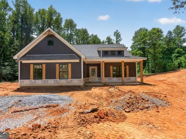 391 Relay Road, Silver Creek, GA 30173
