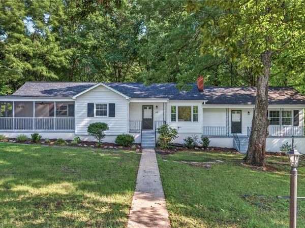 1142 Manning Street, Eden, NC 27288