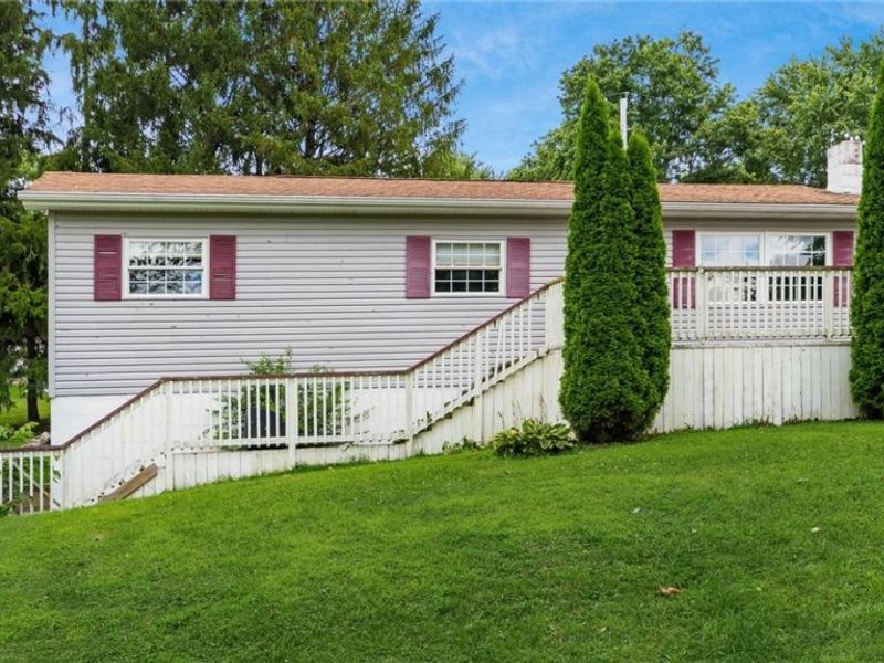 490 Cedarhurst Drive, Zanesville, OH 43701 Photo 3