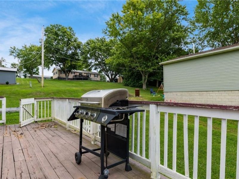 490 Cedarhurst Drive, Zanesville, OH 43701 Photo 8