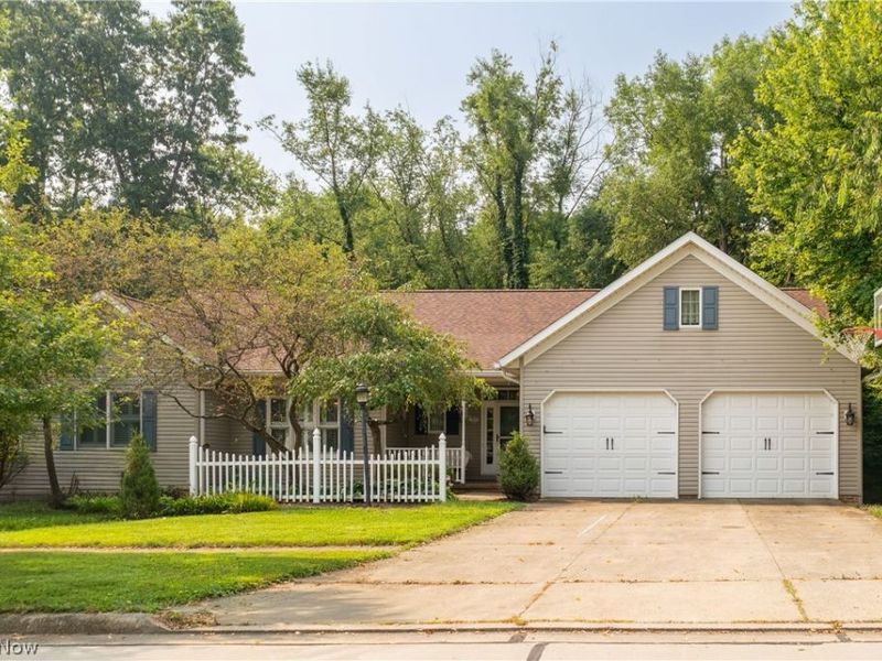 1611 Wildwood Drive, Wooster, OH 44691 Photo 1
