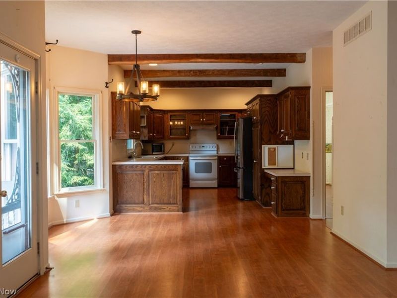 1611 Wildwood Drive, Wooster, OH 44691 Photo 5