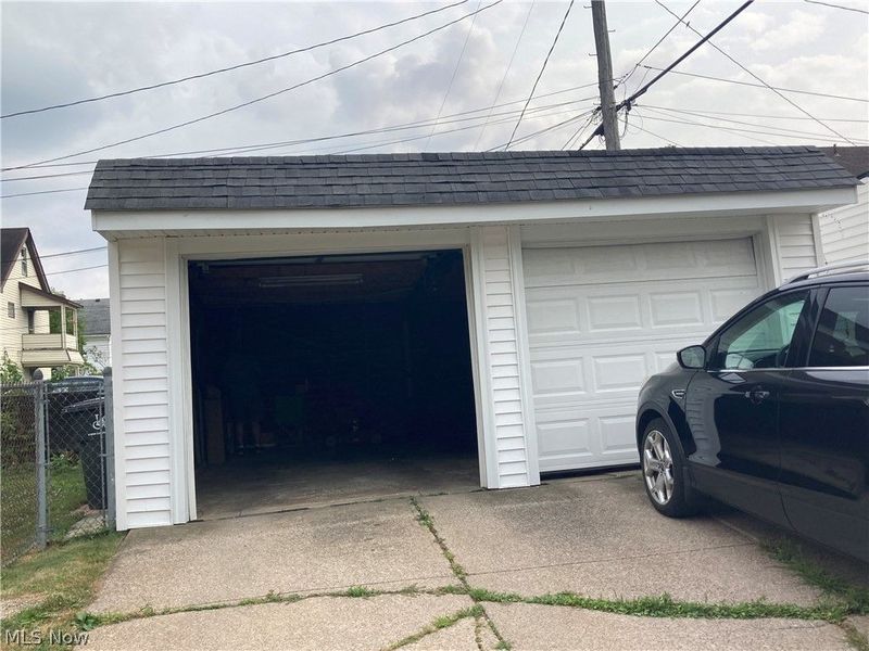 2110 Bunts Road, Lakewood, OH 44107 Photo 6