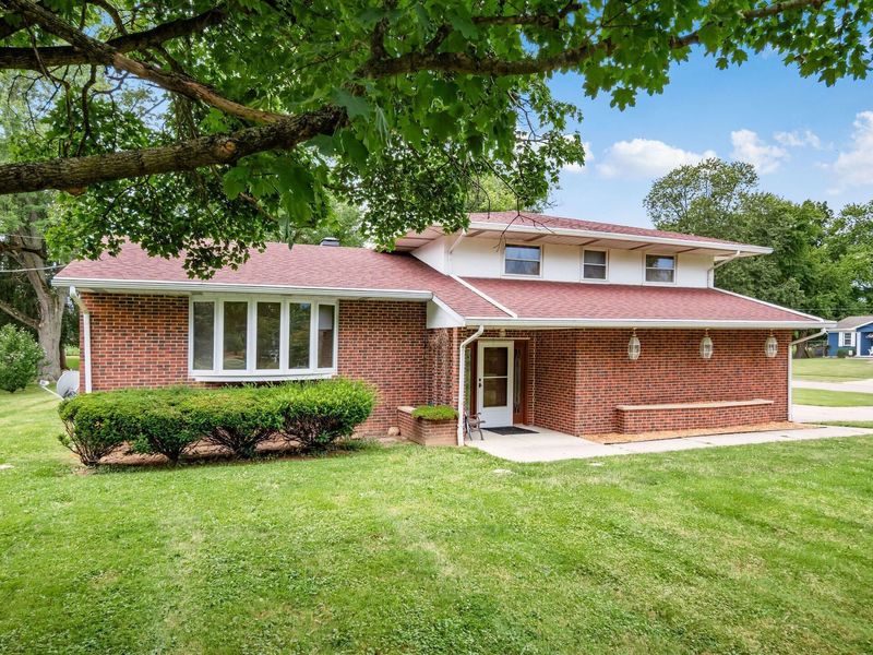 159 Pickway Street , Delaware, OH 43015 Photo 2