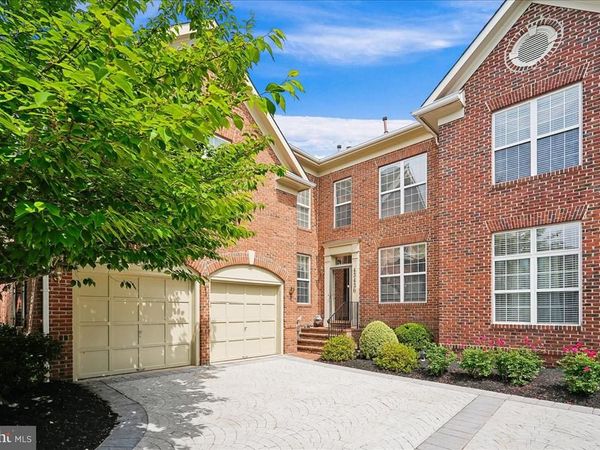 43430 WILD DUNES SQUARE , LEESBURG, VA 20176