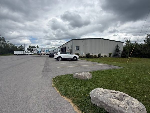 3600 Commerce Parkway , Lancaster, NY 14086