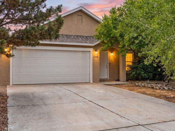 2102 N Ensenada Circle SE, Rio Rancho, NM 87124