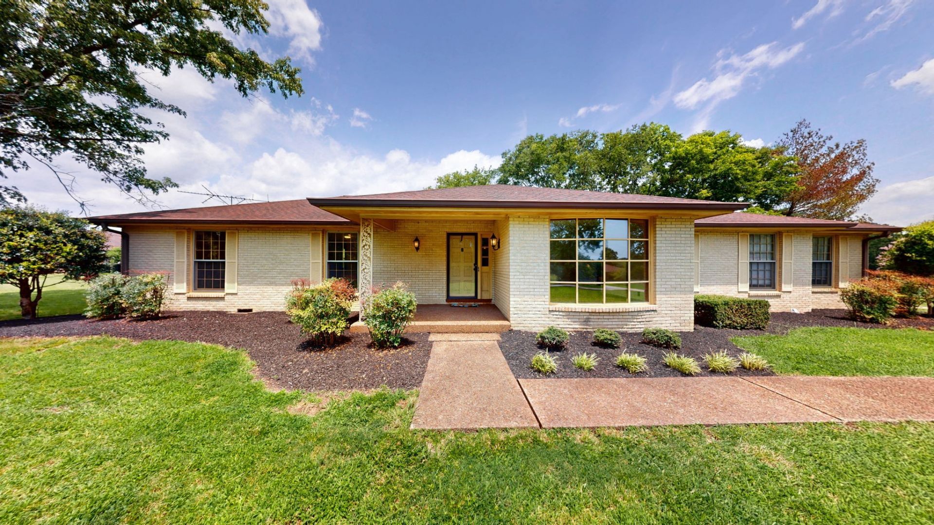 195 Cave Springs Rd , Lebanon, TN 37087 Main Photo