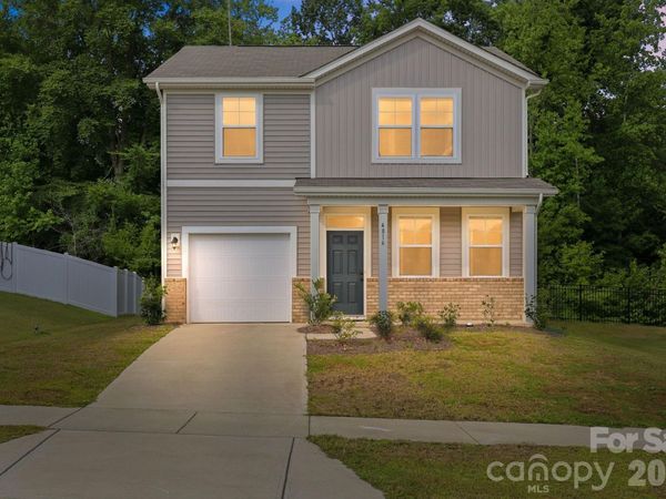 4816 Raspberry Knoll Drive, Charlotte, NC 28208
