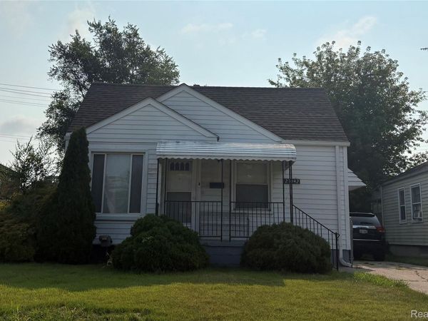 21042 Dexter Boulevard, Warren, Mi 48089