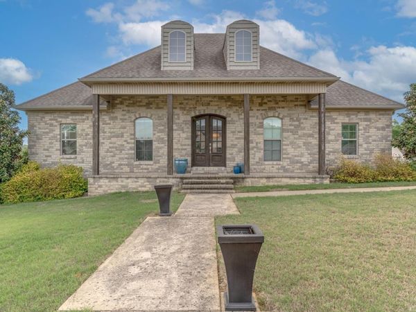 5024 Rockport Drive, Jonesboro, AR 72404