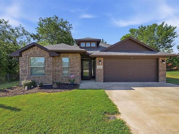 3020 W Loy Lake Road , Denison, TX 75020