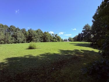 1305 1305 Hawk Creek Rd Road, London, KY 40741