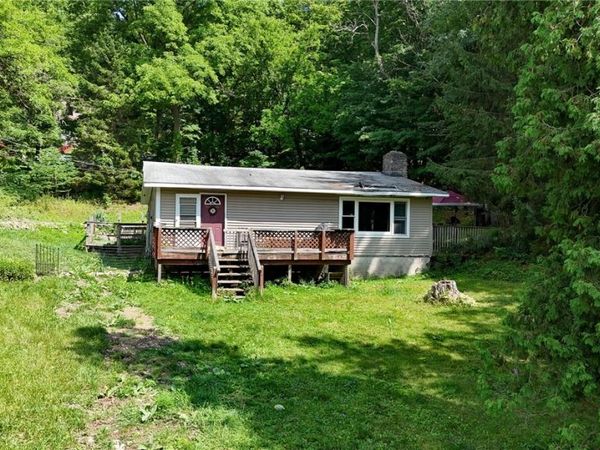 121 Sunrise Drive, Syracuse, NY 13205