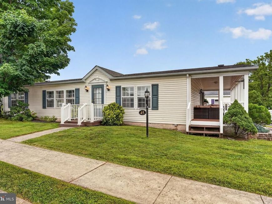 45 Williams Way , Sellersville, PA 18960 Main Photo