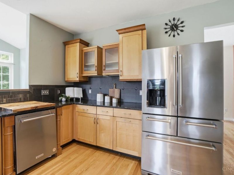 303 Delaware, Hamilton Twp, OH 45039 Photo 17