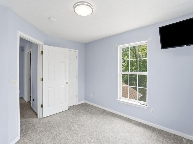 303 Delaware, Hamilton Twp, OH 45039 Photo 45