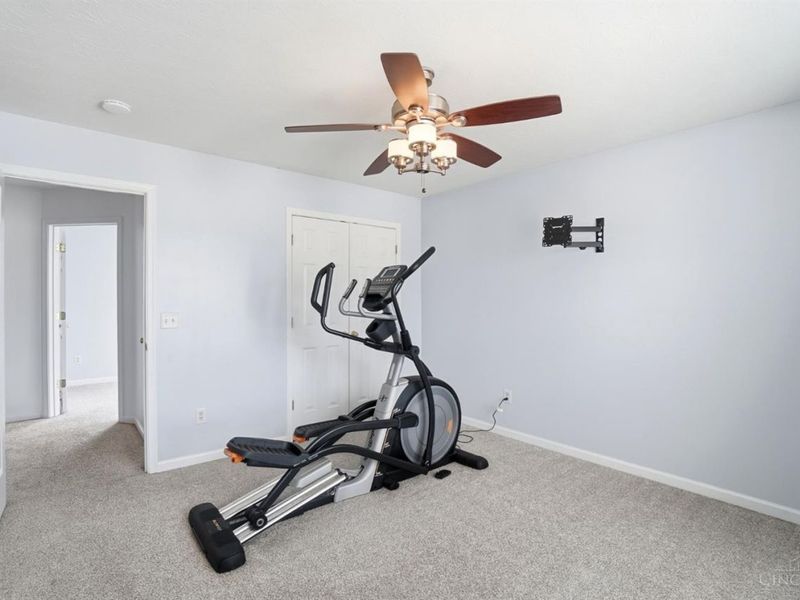 303 Delaware, Hamilton Twp, OH 45039 Photo 47