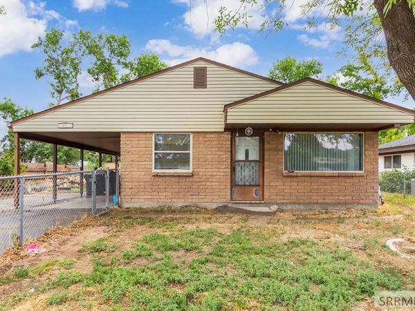 1515 Dennis Avenue, BLACKFOOT, ID 83221