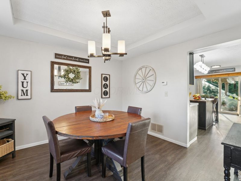 1555 Pecan Place, Circleville, OH 43113 Photo 9