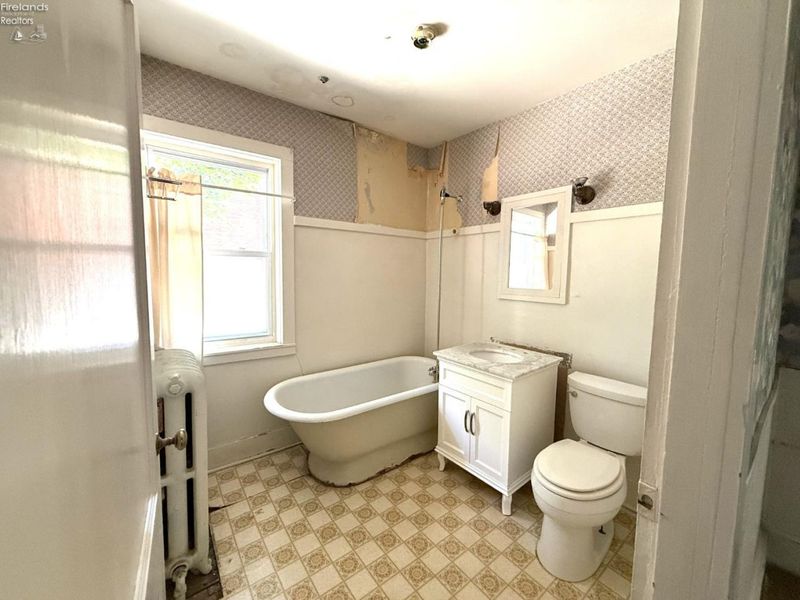 123 E Monroe Street, Sandusky, OH 44870 Photo 9