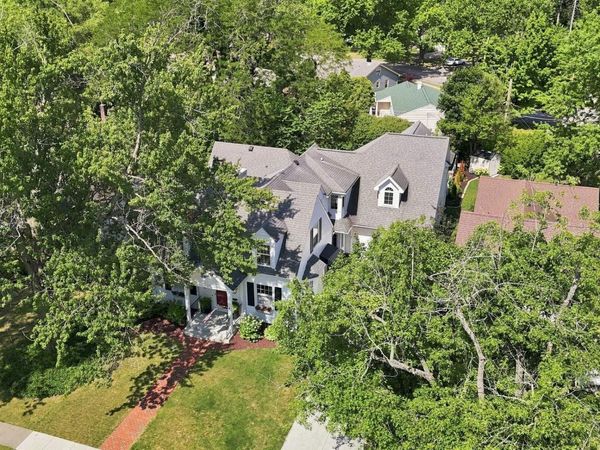 1011 Midway Drive, Auburn, IN 46706