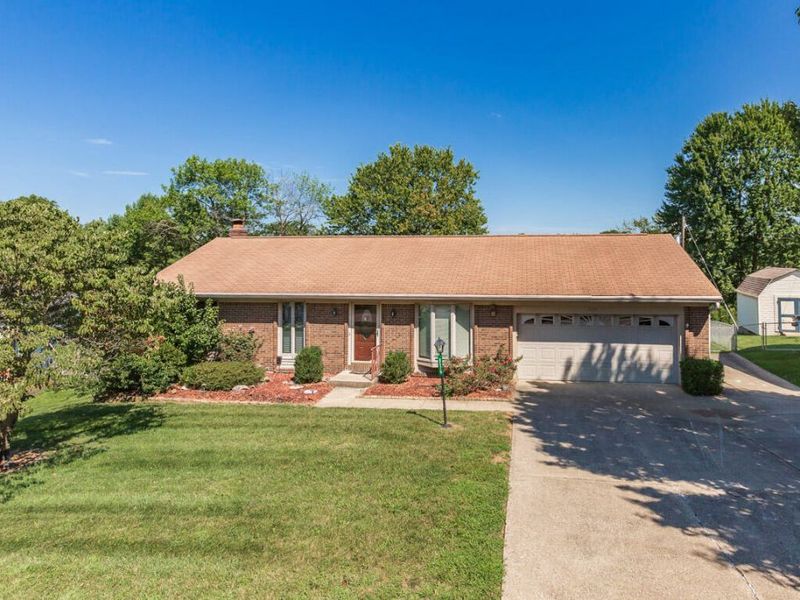 8576 Winthrop Circle, Florence, KY 41042 Photo 1