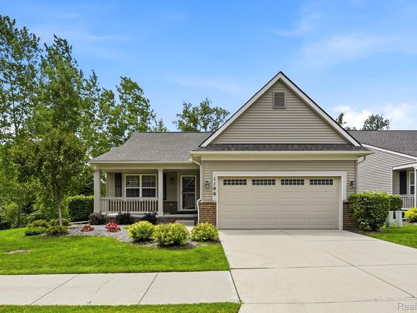 1100 Paradise Trail, Oxford Township, Mi 48371
