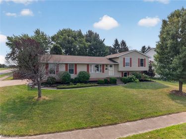 100 Cheyenne Drive, Rittman, OH 44270
