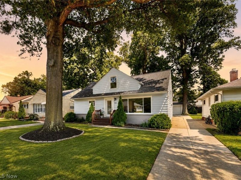 983 Newberry Avenue, South Euclid, OH 44121 Photo 1