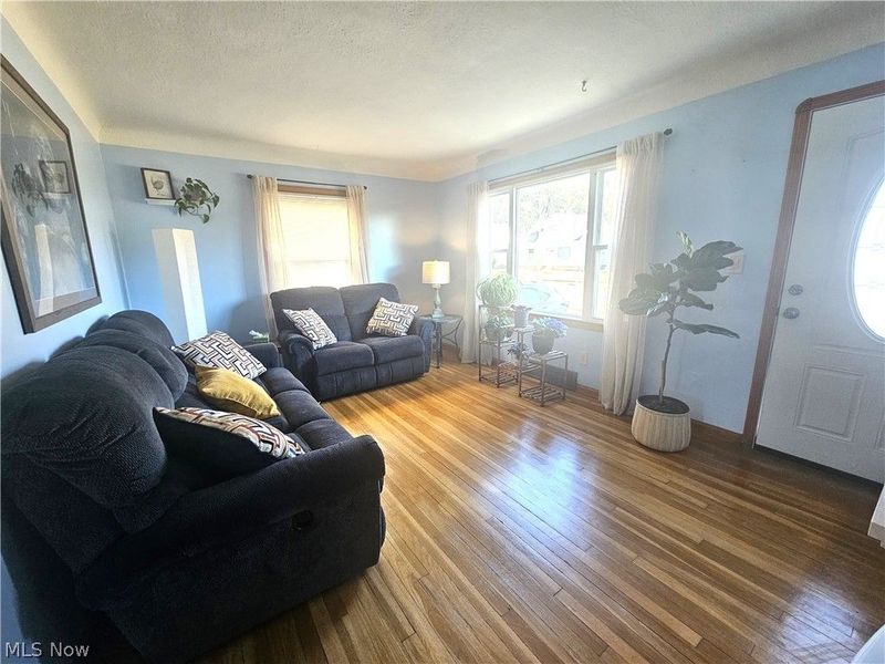6906 Belmere Drive, Parma, OH 44129 Photo 4