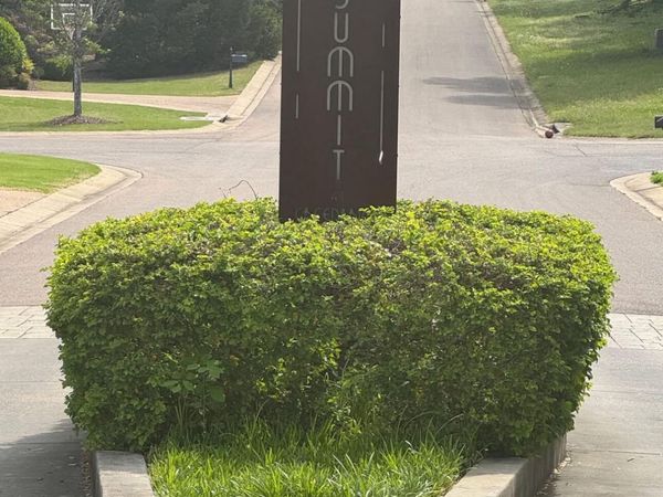 Greenbriar Street, Starkville, MS 39759