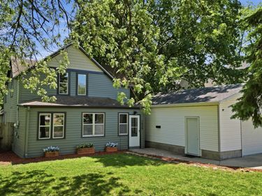 1035 E Main Street , Mankato, MN 56001