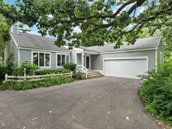 66 Oak Creek Trail, Madison, WI 53717