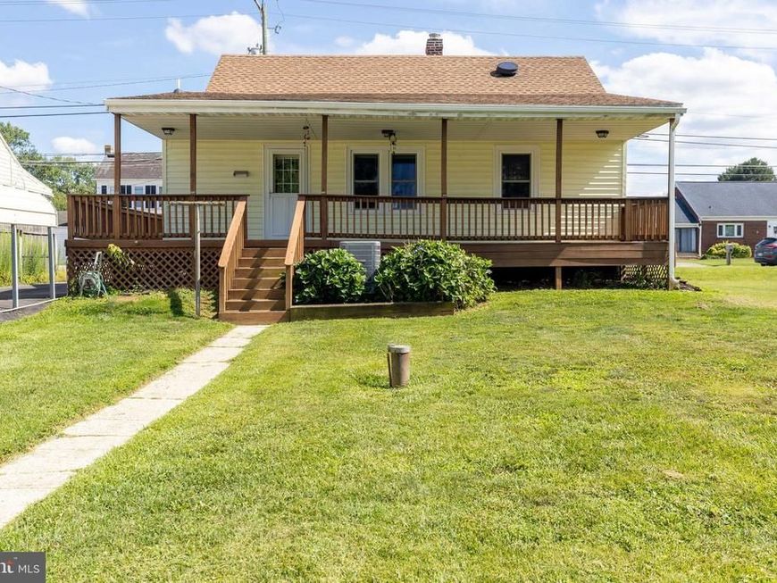 784 Hanover Pike, Littlestown, PA 17340 Main Photo