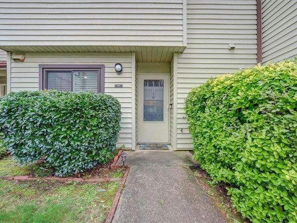 1182 Country Court , Lawrenceville, GA 30044