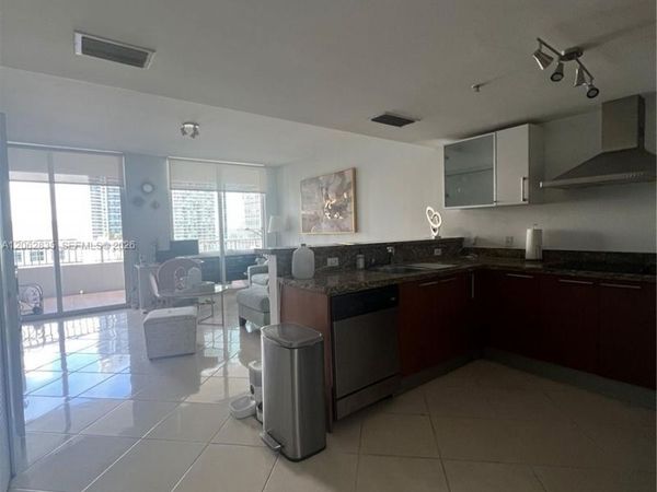 170 SE 14th St , Unit 2007, Miami, FL 33131
