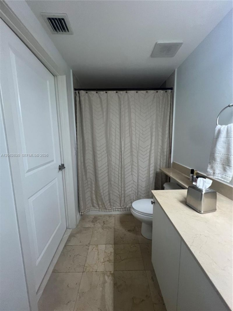 170 SE 14th St, Unit 2007, Miami, FL 33131 Photo