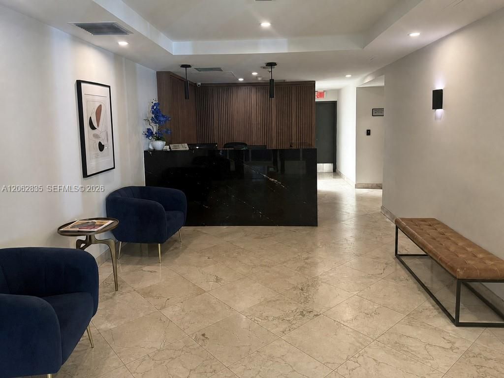 170 SE 14th St, Unit 2007, Miami, FL 33131 Photo