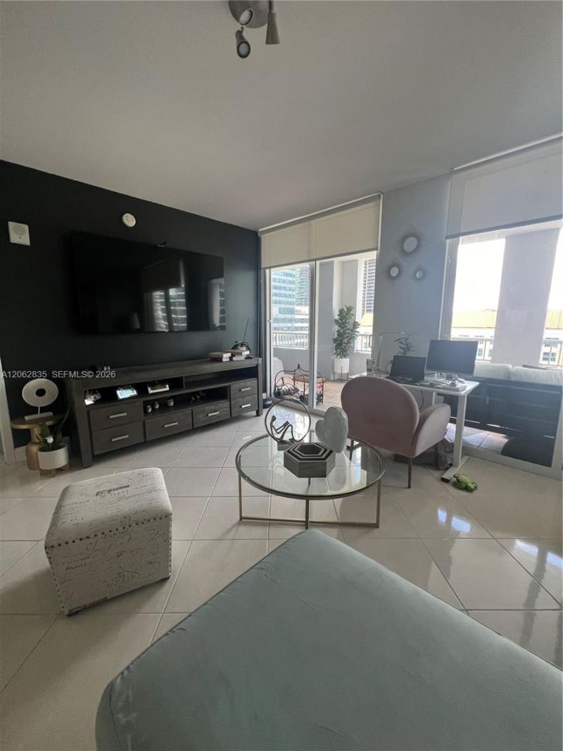 170 SE 14th St, Unit 2007, Miami, FL 33131 Photo