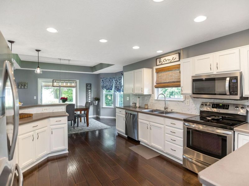6264 Beaumont Square , Lewis Center, OH 43035 Photo 18